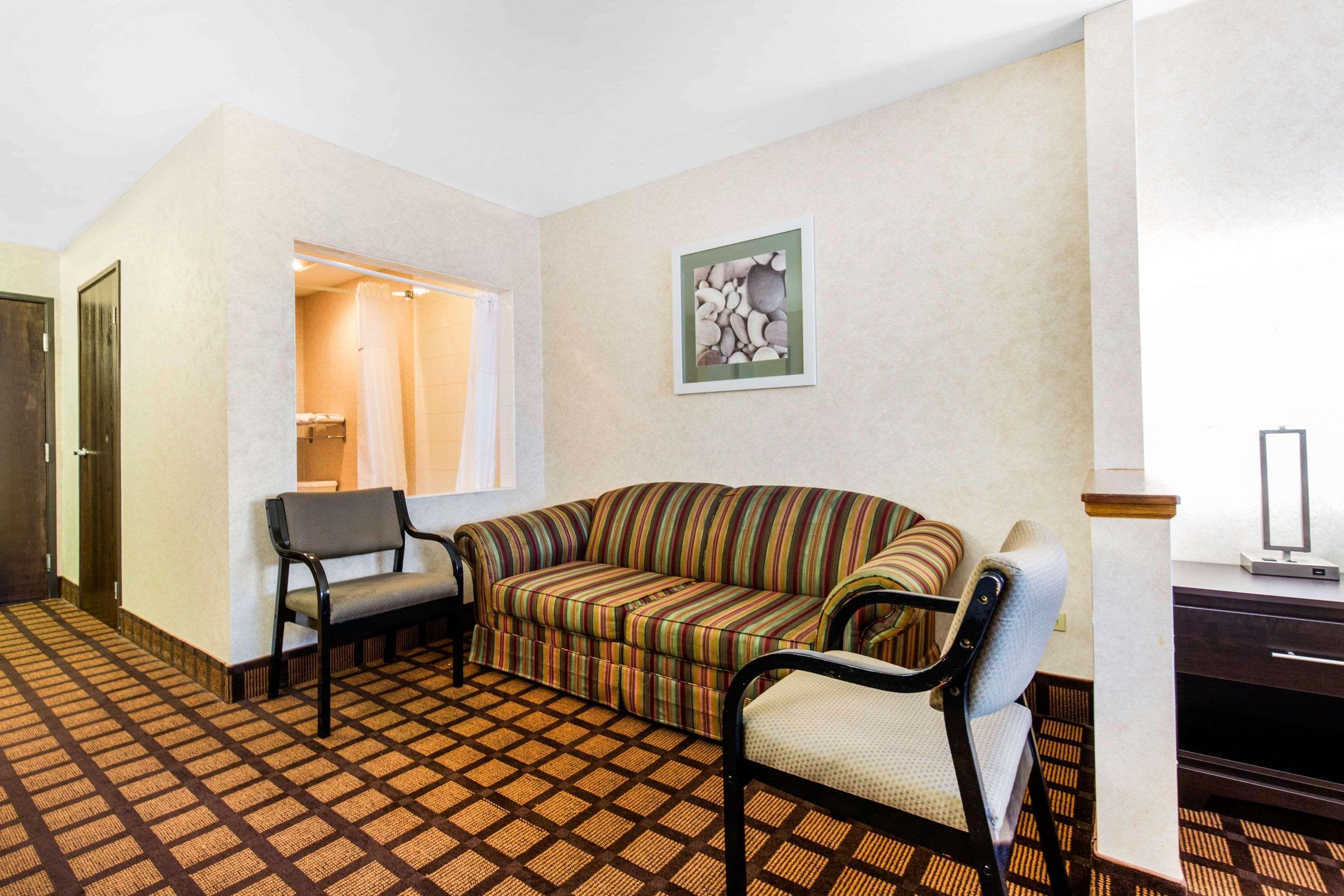 Quality Inn Monee I-57 Bagian luar foto