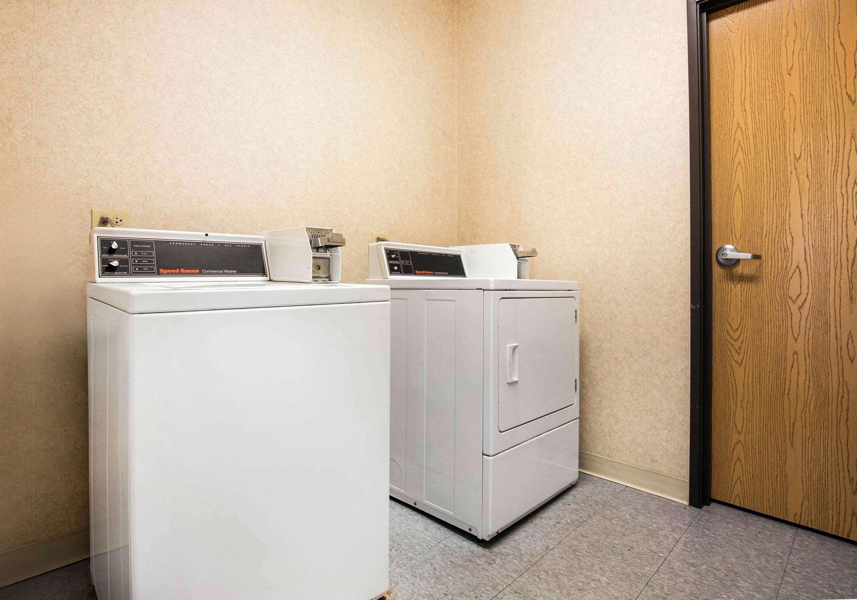 Quality Inn Monee I-57 Bagian luar foto