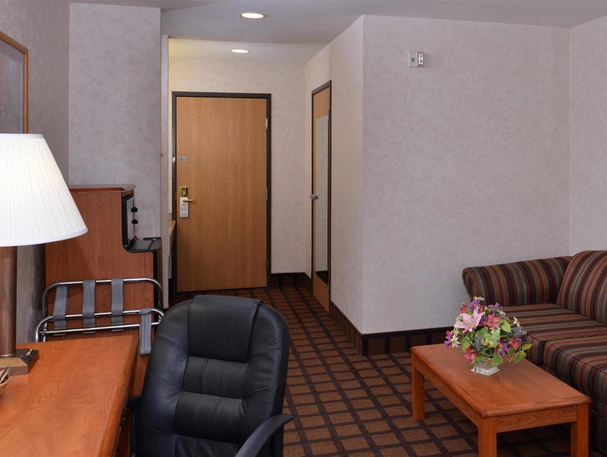 Quality Inn Monee I-57 Bagian luar foto